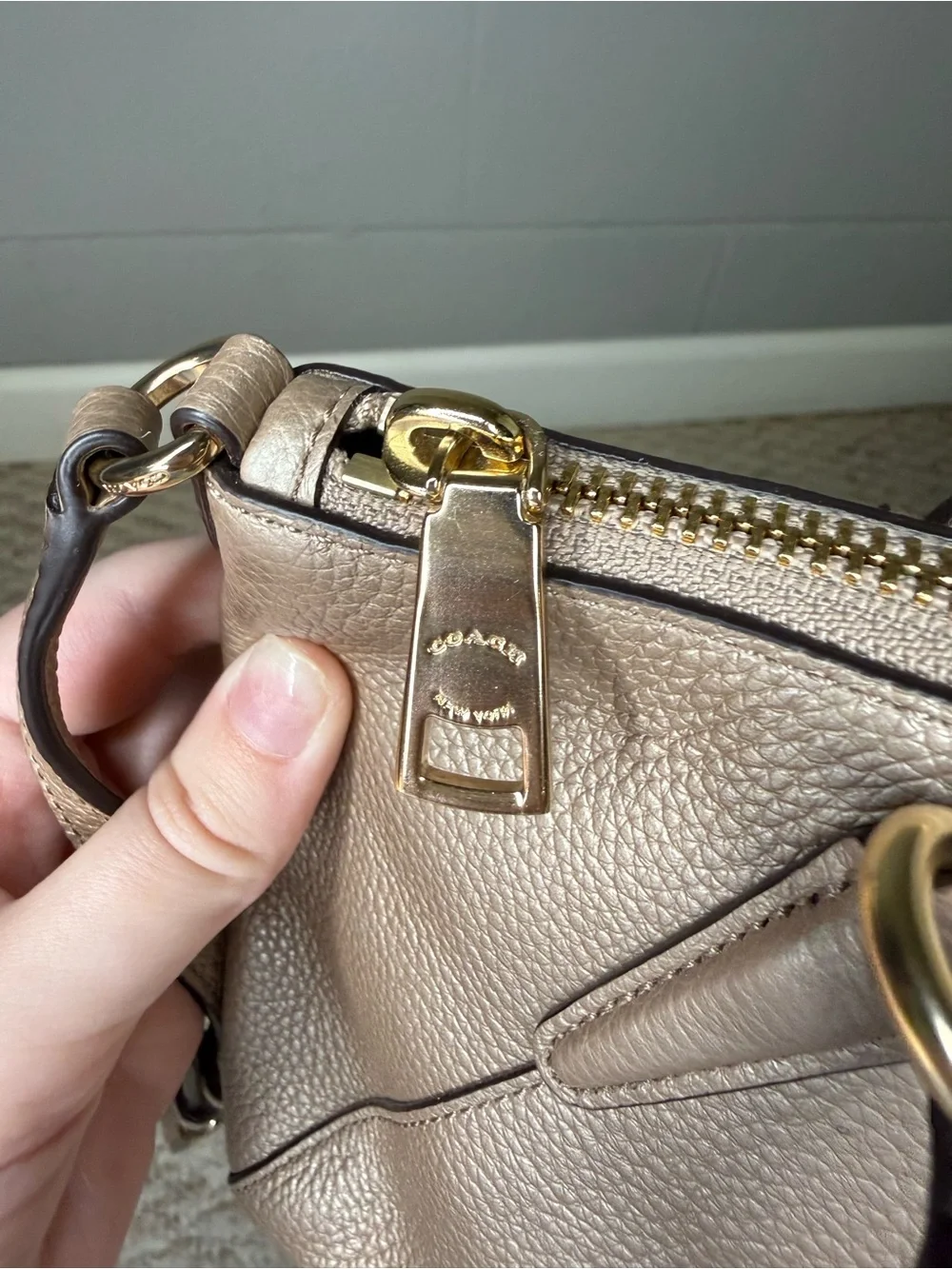 Coach Pebble Leather Small Kelsey Satchel in Metallic Beige w/ Detachable Strap